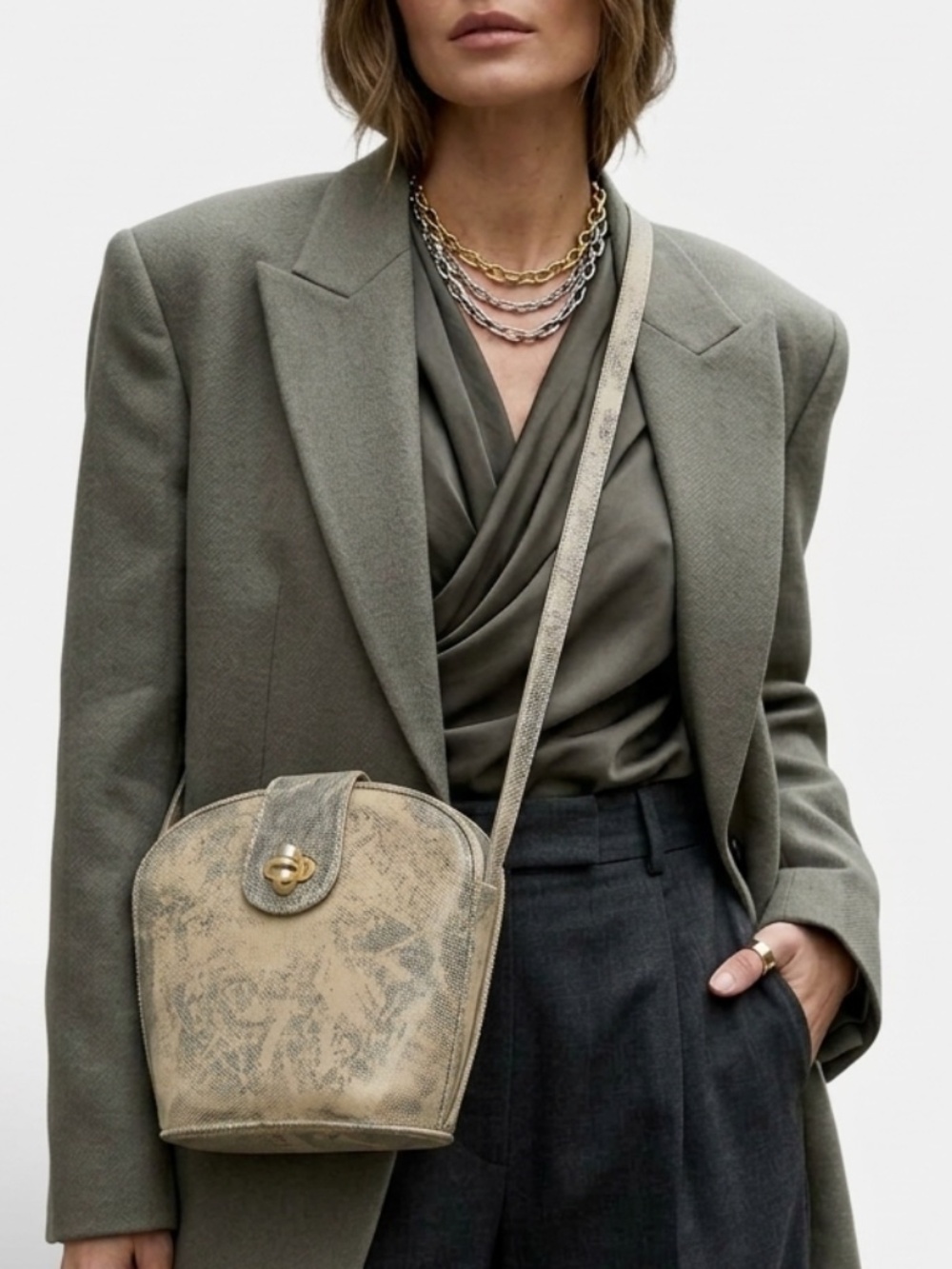 VTG Stuart Weitzman 80s 90s gold metallic reptile snake style structured bag